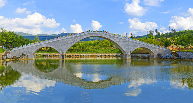 石拱橋