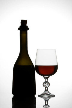玻璃酒杯