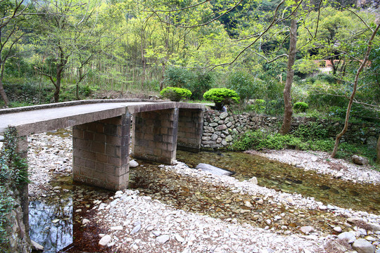 雁蕩山山溪石橋