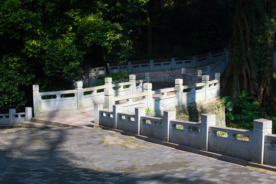 南華寺 石頭攔河