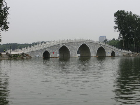 石拱橋  石橋