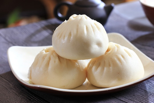 肉包子