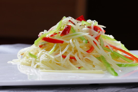 青椒土豆絲