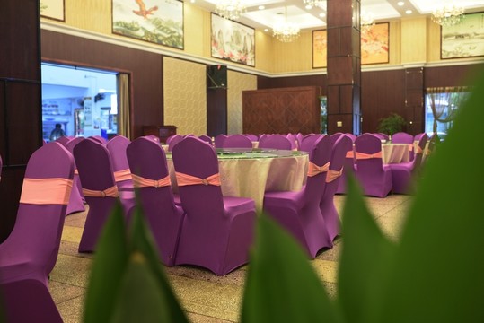 酒店桌椅