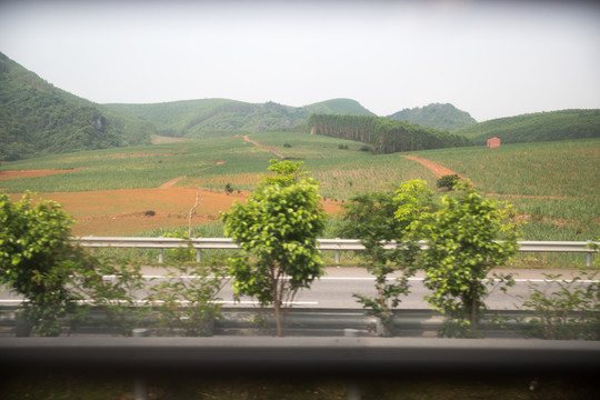 高速公路 田野