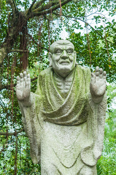 佛石像