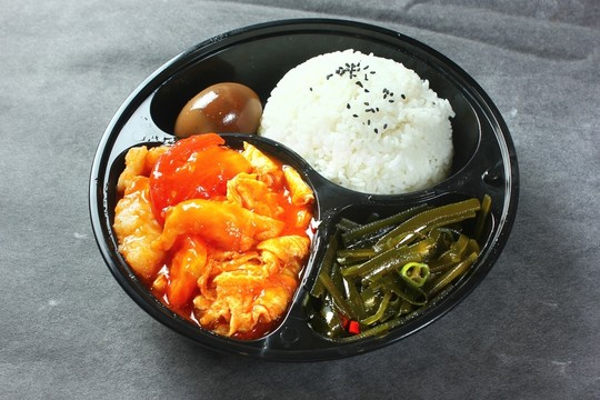 鮮茄青衣魚柳炒蛋飯