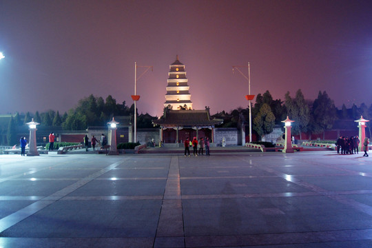 大雁塔南廣場夜景