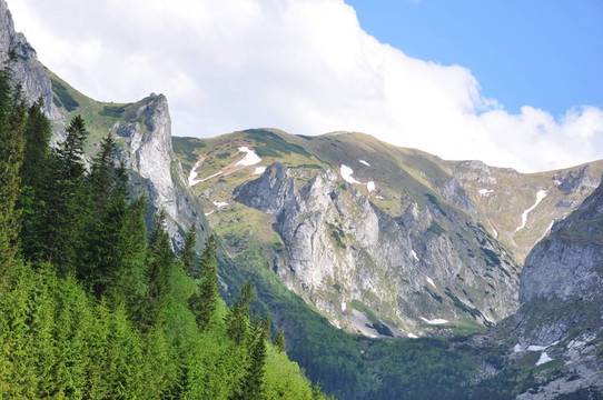 太脫拉峰