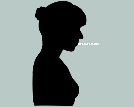 嘴里戴著體溫計(jì)的女人