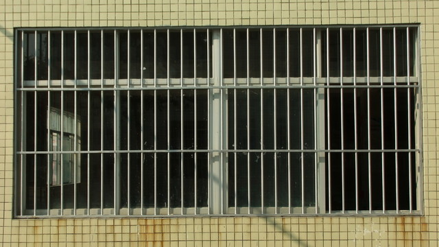 鋁合金窗