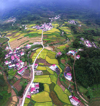 庫(kù)山風(fēng)光