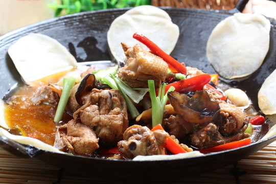 小雞貼餅