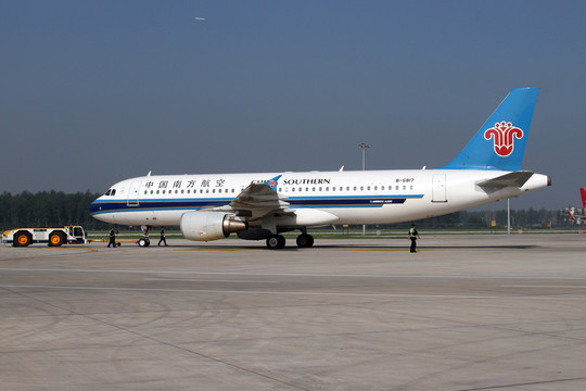 機(jī)場 飛機(jī) 中國南方航空