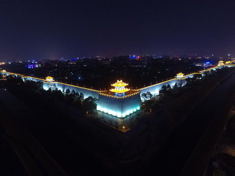 東南角樓夜景