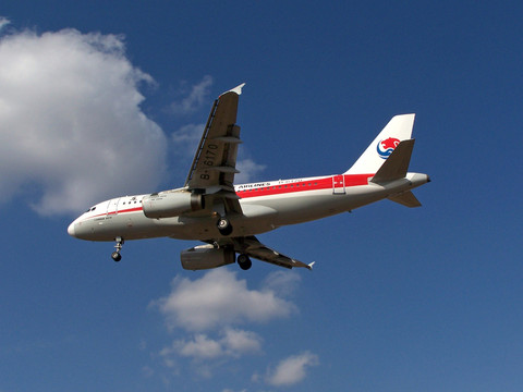 東北航空公司 飛機 降落
