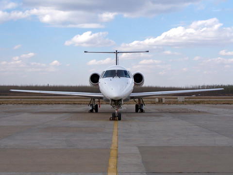 東北航空公司 飛機(jī)