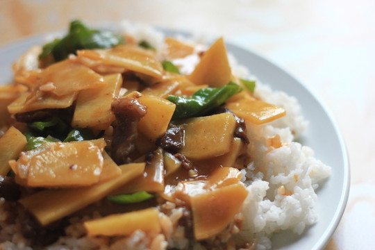 土豆牛肉蓋澆飯