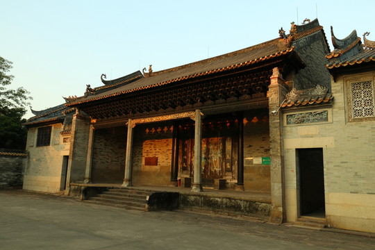 顯宗祠