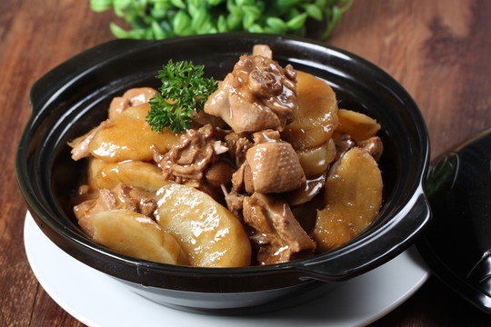 鴨肉蘿卜煲
