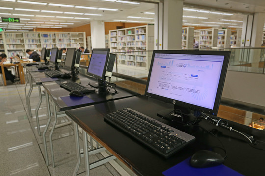 圖書館電腦