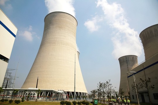 電廠