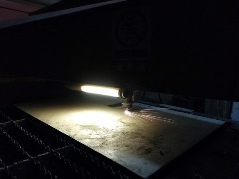 激光切割
