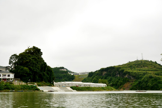 高山
