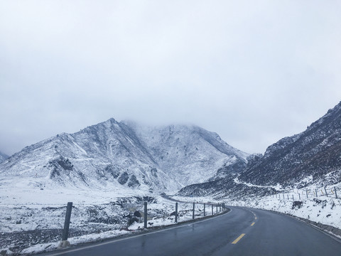 祁連山 雪山 山路