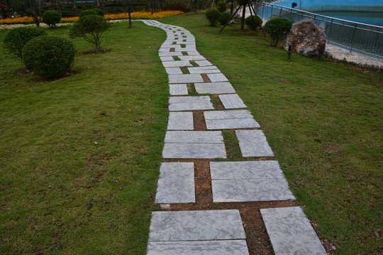 小路