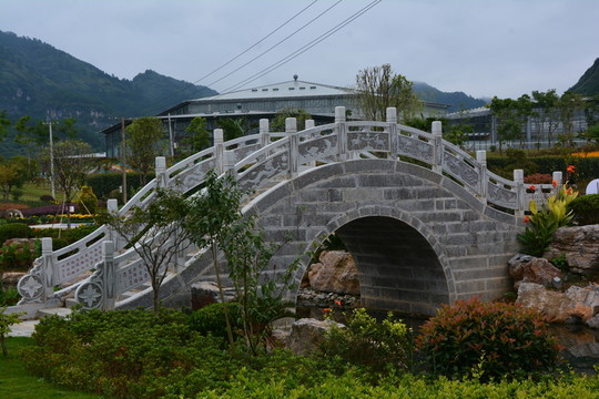 石拱橋