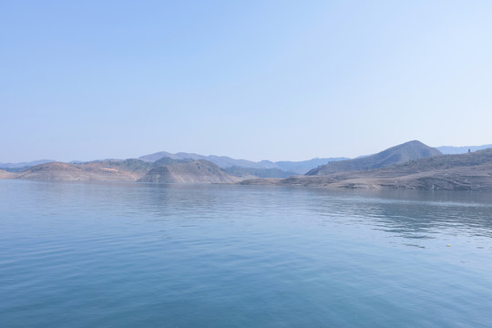 支嘎阿魯湖