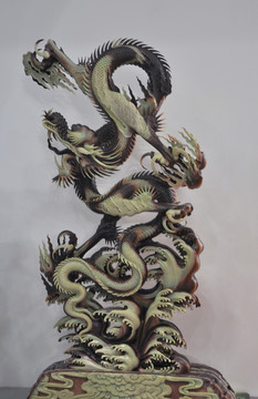 騰龍盛世