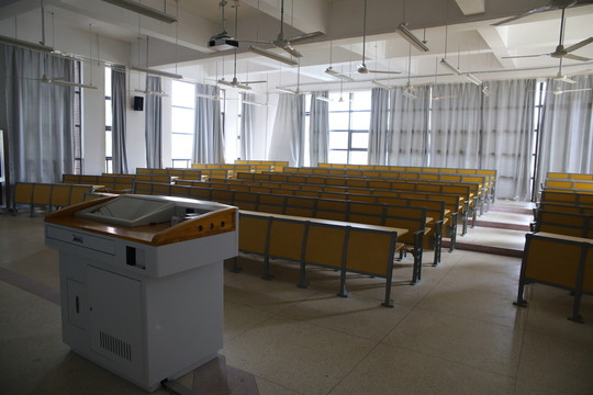 大學教室階梯教室