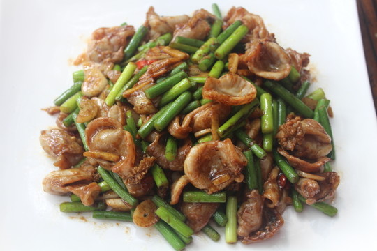 爆炒魚扣