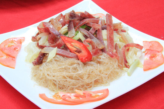 椰菜臘味炒粉絲
