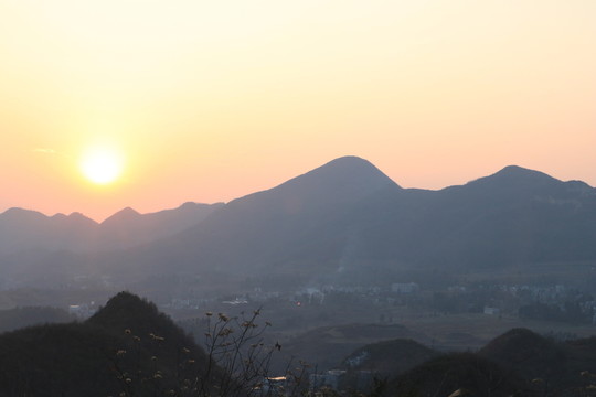 夕陽(yáng)