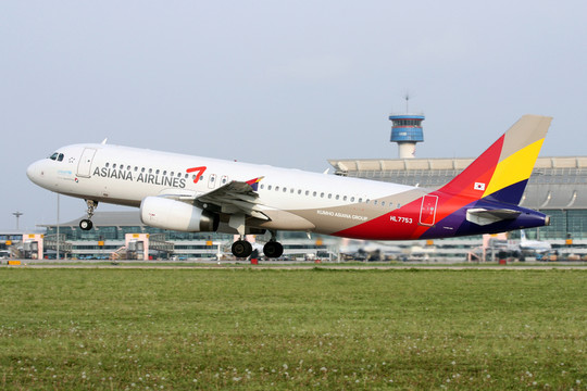 韓亞航空 飛機 起飛