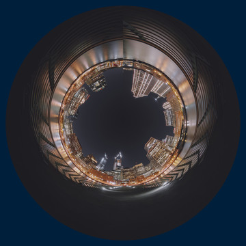 扭曲的城市夜景