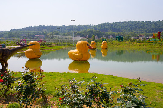 游樂園 兒童樂園 鴨子