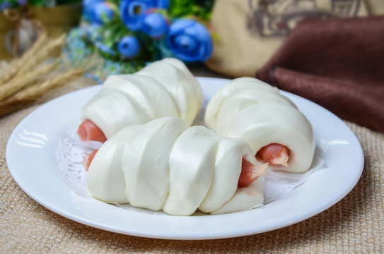 腸仔包