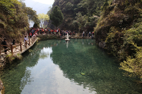 雁蕩山龍口湖