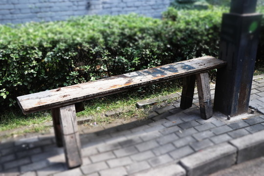 板凳