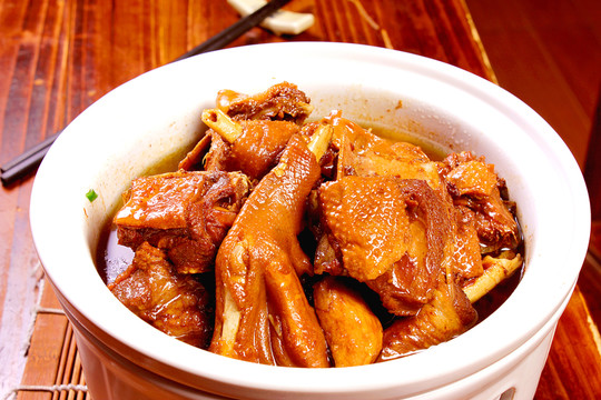 農(nóng)家老鵝煲