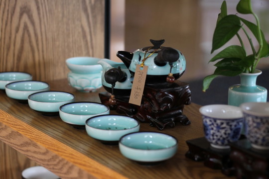 茶葉茶飲茶具