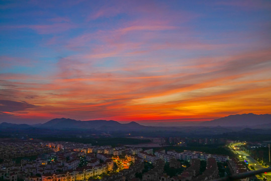 夕陽 晚霞