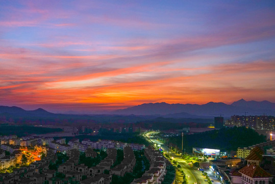 夕陽 晚霞