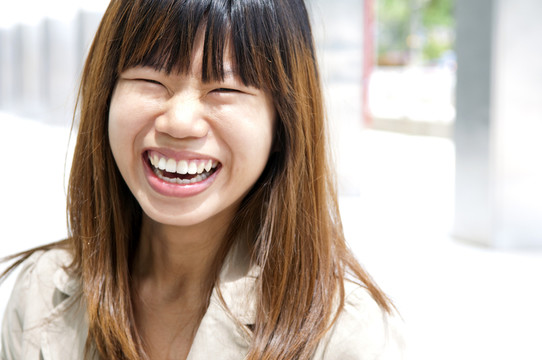 女人