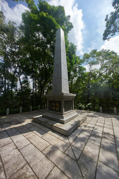 黃埔軍官學(xué)校東征陣亡烈士紀(jì)念碑