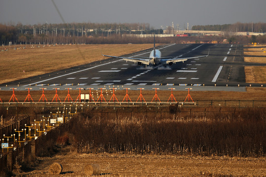 廈門航空公司 飛機(jī) 降落